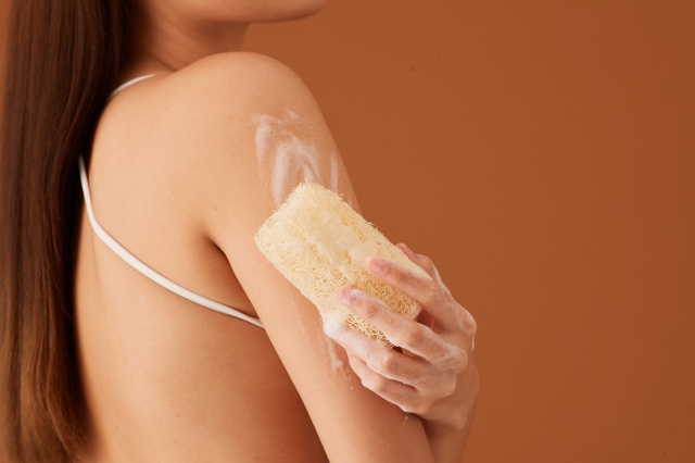 Tropicana Coconut Shower Cream for Moisturized skin (Non Paraben) 290ml