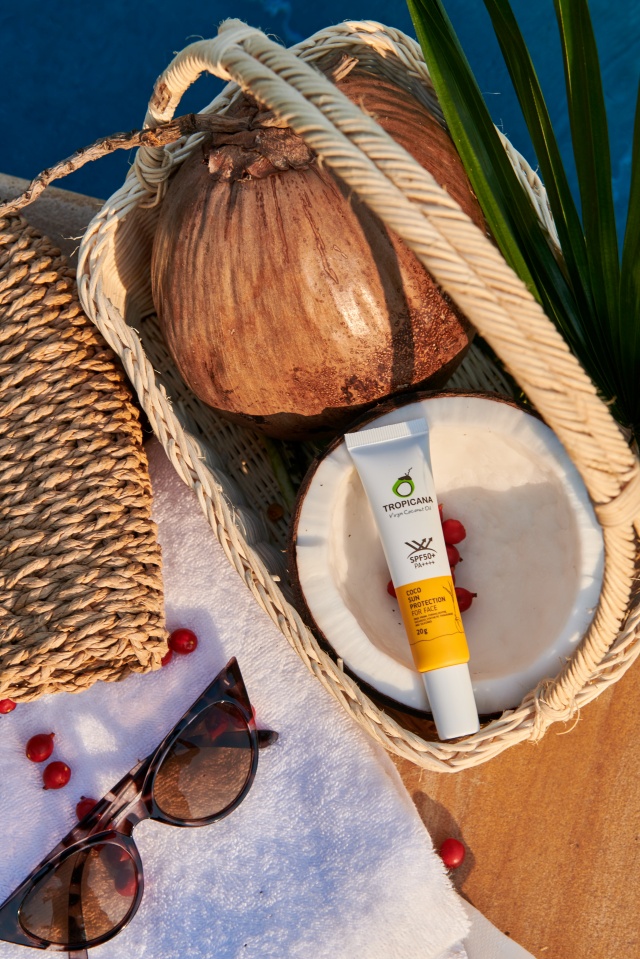 Tropicana Coconut Sun Protection for Face SPF50+ PA++++ (Non Paraben) 20g