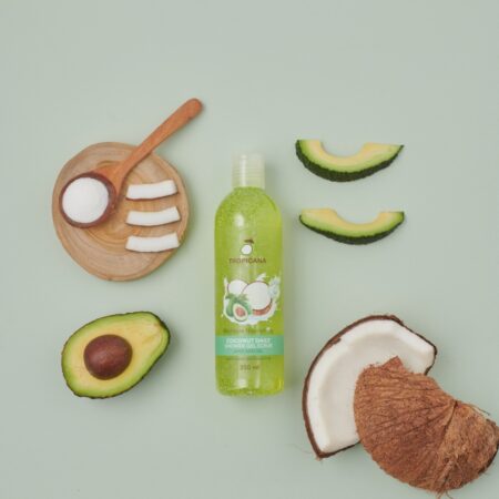 ทรอปิคานา เจลอาบน้ำสครับ สูตรน้ำมันอะโวคาโด Coconut Daily Shower Gel Scrub Avocado Seed Oil 350 มล.