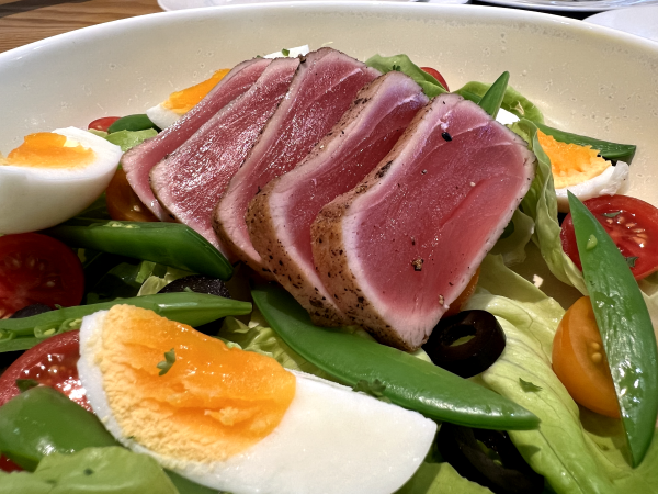 nicoise salad tuna